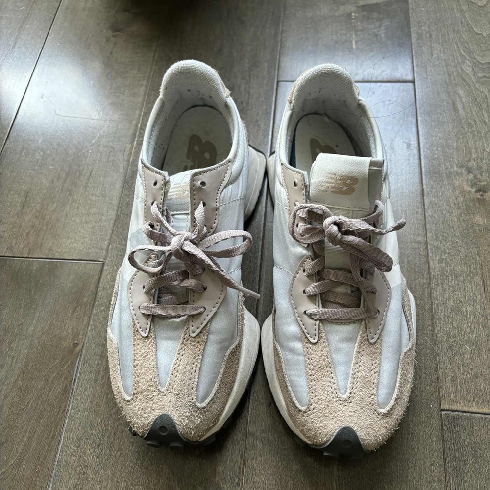 Women’s sneakers was seldom used